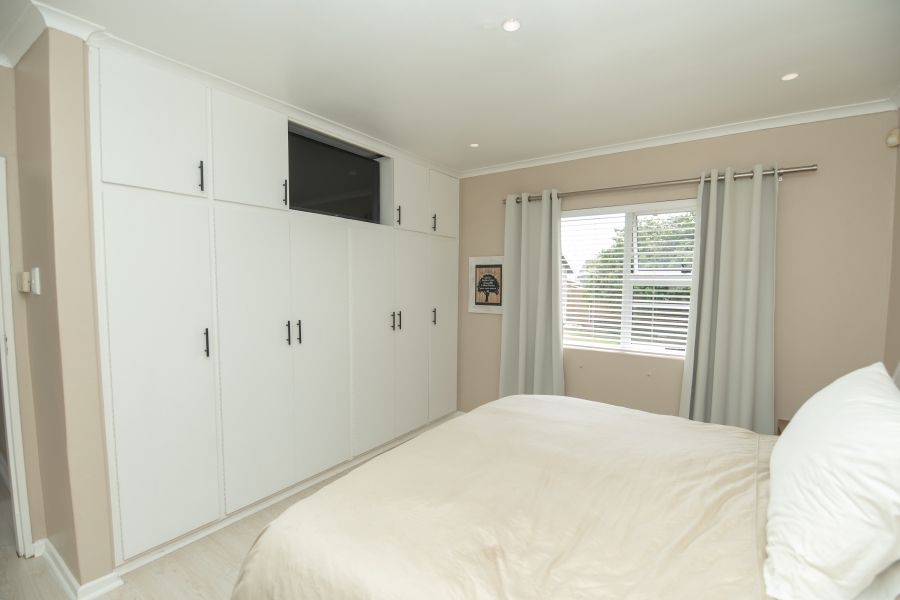 3 Bedroom Property for Sale in Sherwood Eastern Cape